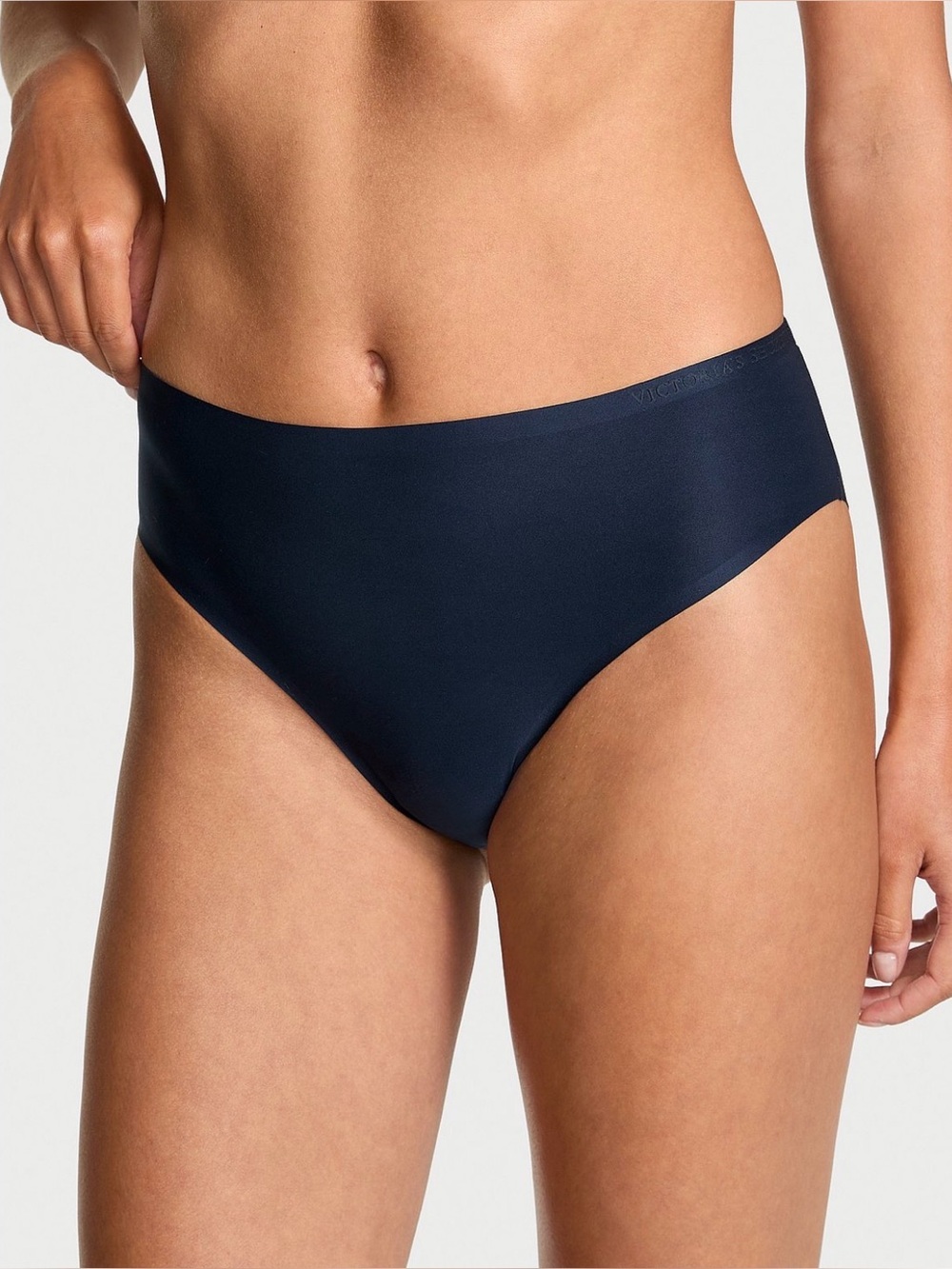 New Body by Victoria’s Secret Flex Mid Rise Bikini Panty Small seamless comfort